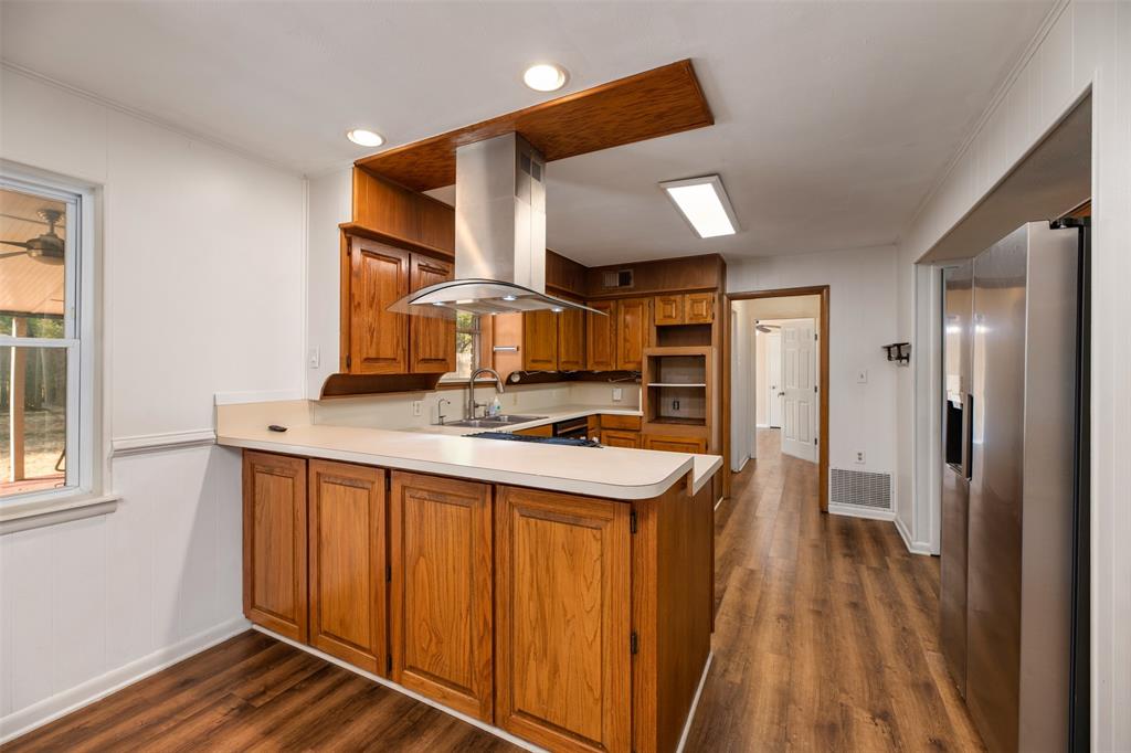 1208 Wentwood Drive, Irving, TX 75061 1208 Wentwood Drive, Irving, TX 75061