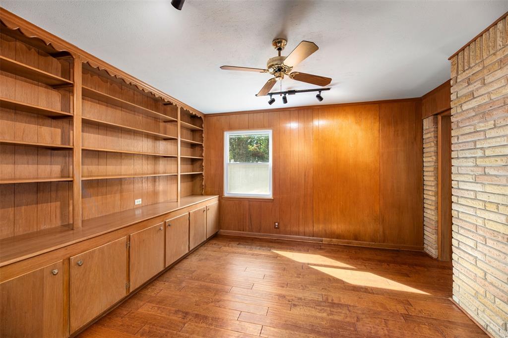 1208 Wentwood Drive, Irving, TX 75061