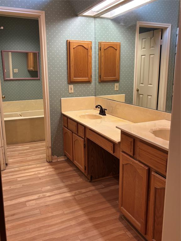2524 Heatherdale Drive, Mesquite, TX 75150