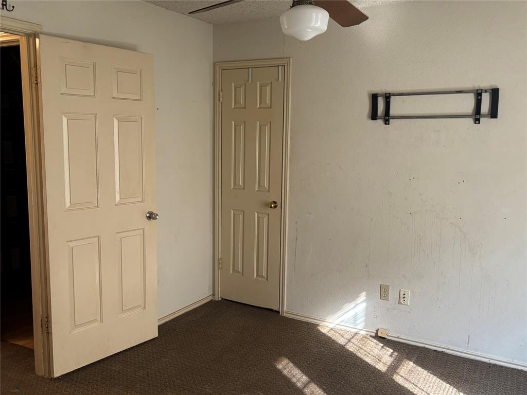 2524 Heatherdale Drive, Mesquite, TX 75150