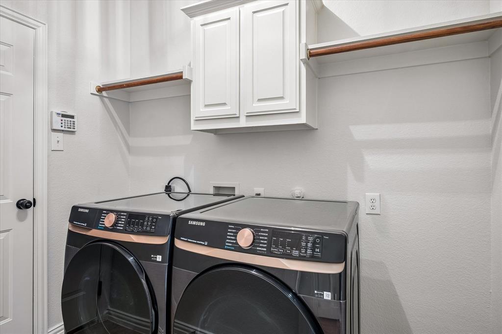 3736 Boxwood Drive, Grand Prairie, TX 75052