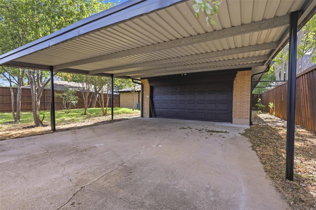 Carport plus garage
