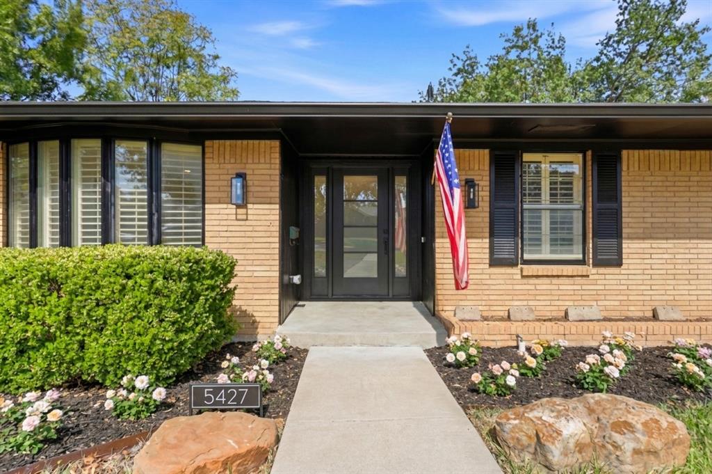 5427 Banting Way, Dallas, TX 75227