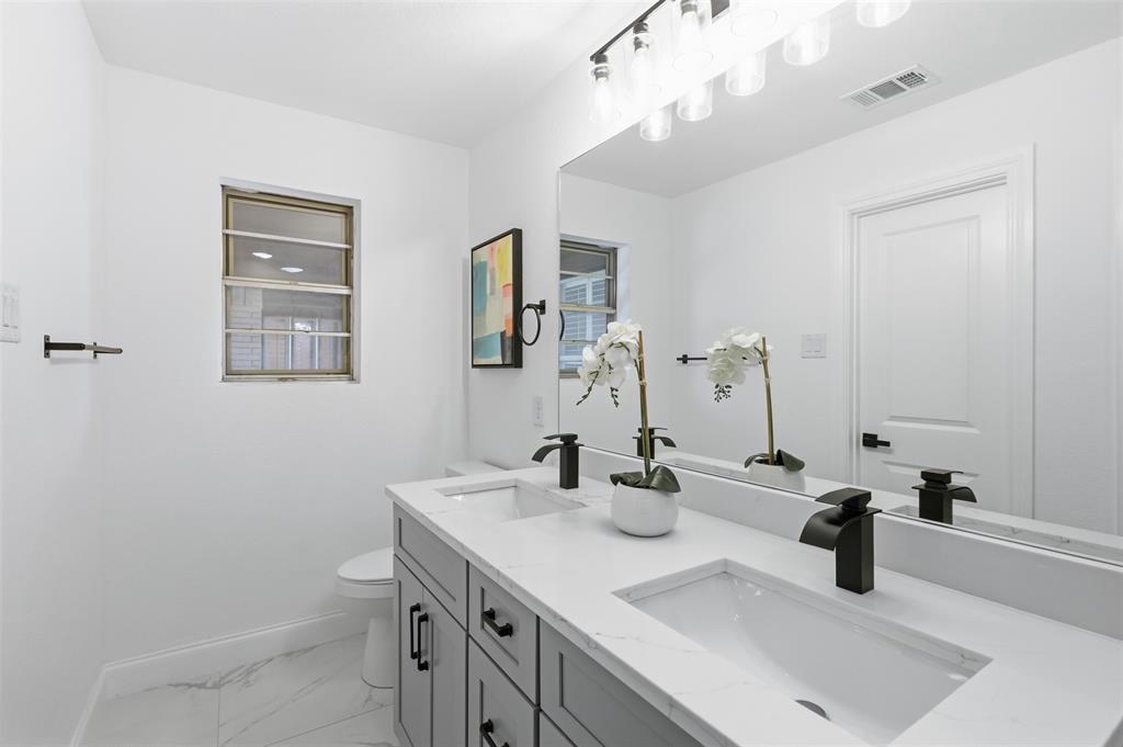 5427 Banting Way, Dallas, TX 75227