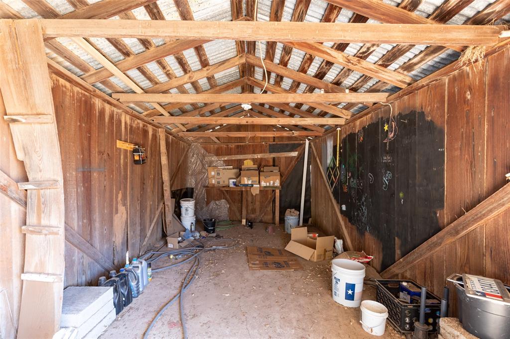 221 NW Avenue J, Hamlin, TX 79520