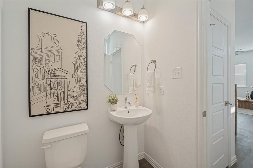 Downstairs Half Bathroom