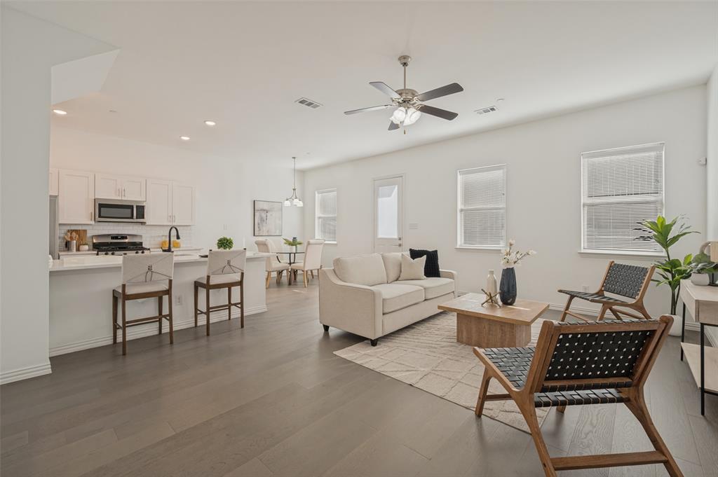 2008 Bethlehem Street, Irving, TX 75061 2008 Bethlehem Street, Irving, TX 75061
