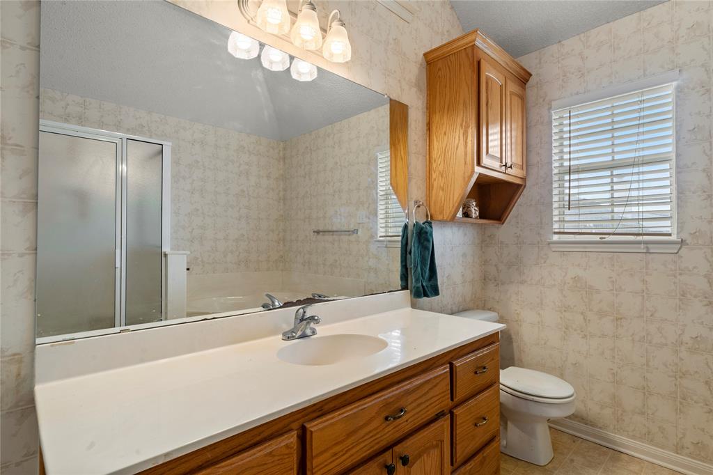 531 Karen Drive, Robinson, TX 76706