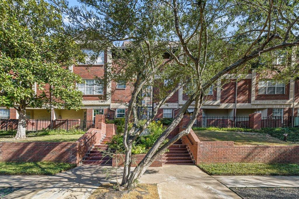 3100 Cole Avenue, #211, Dallas, TX 75204