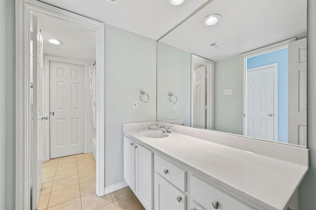 3100 Cole Avenue, #211, Dallas, TX 75204