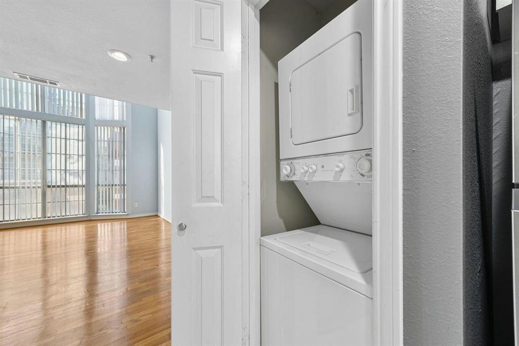 3100 Cole Avenue, #211, Dallas, TX 75204