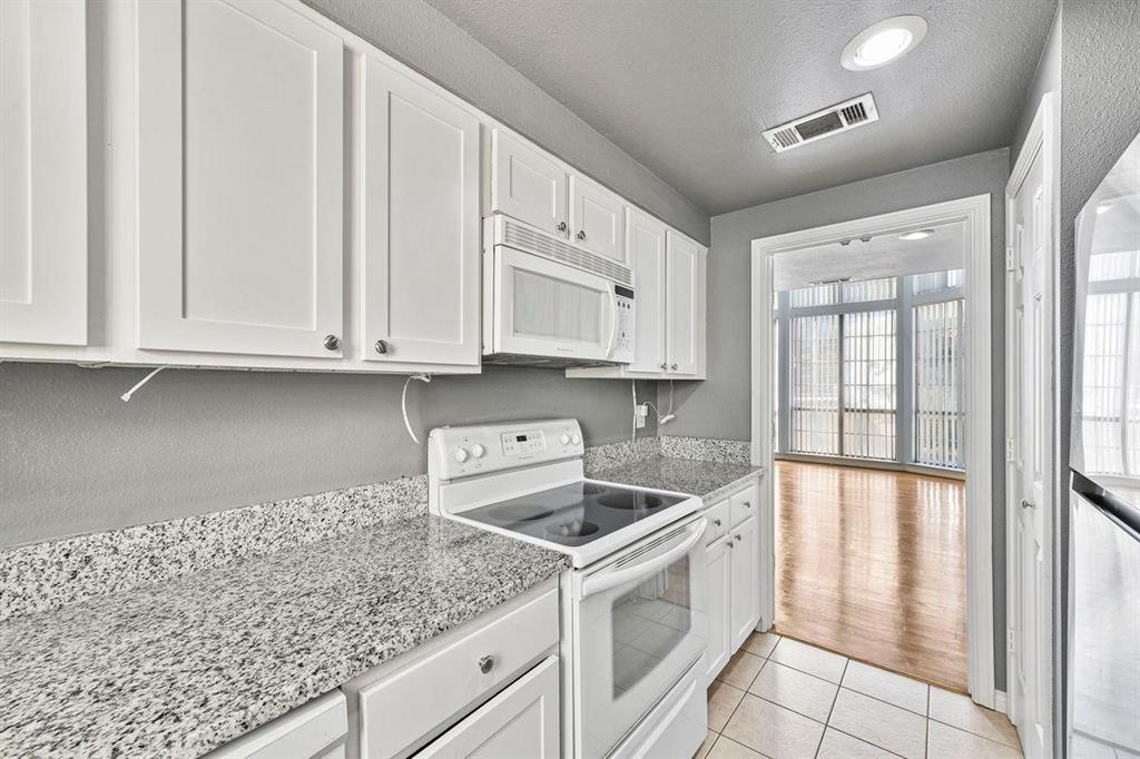 3100 Cole Avenue, #211, Dallas, TX 75204