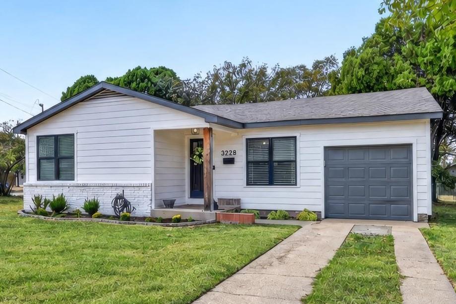 3228 Olive Place, Fort Worth, TX 76116