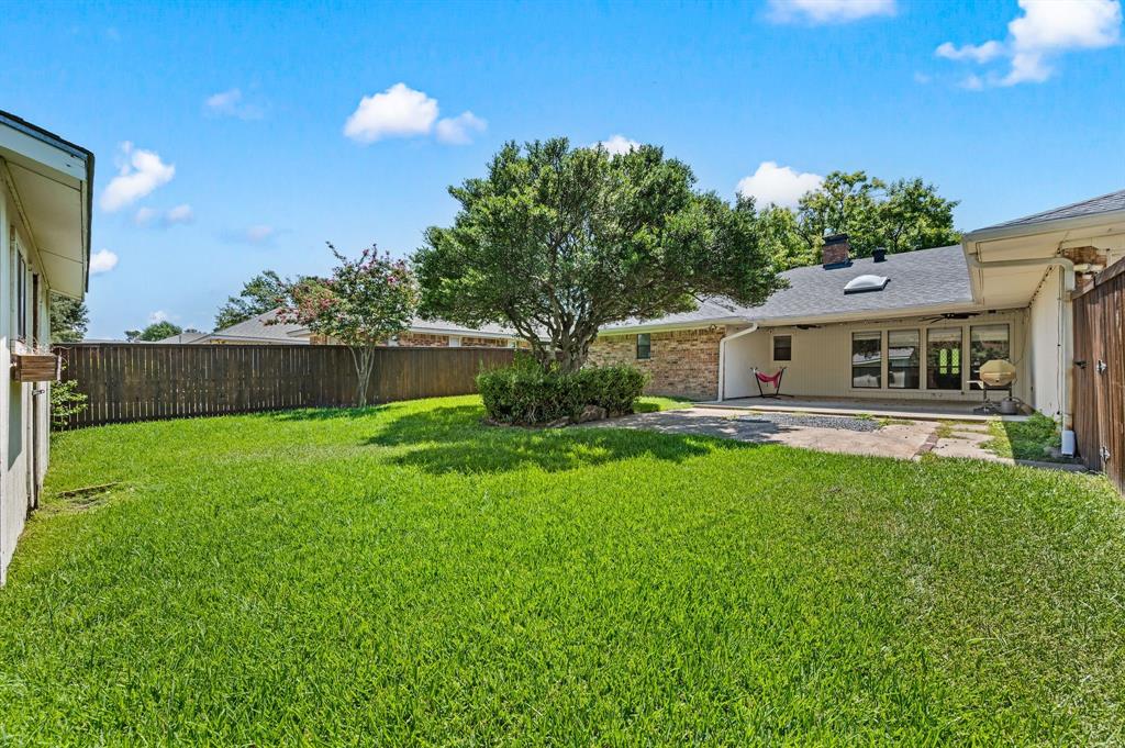 1305 Tierra Calle, Carrollton, TX 75006