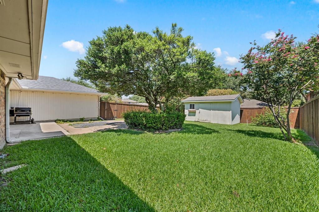 1305 Tierra Calle, Carrollton, TX 75006