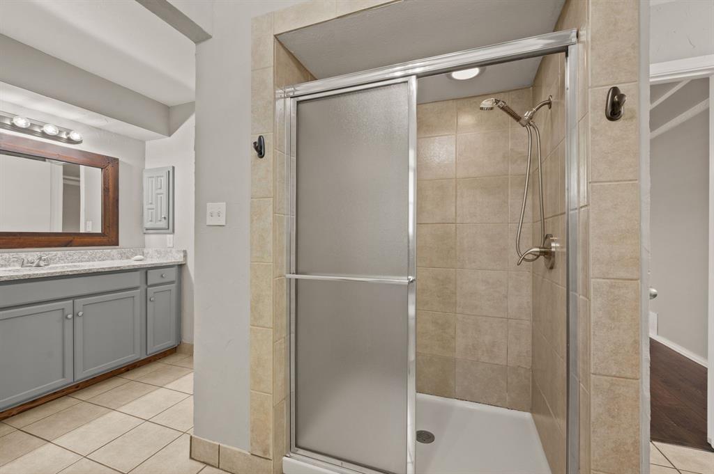 1305 Tierra Calle, Carrollton, TX 75006