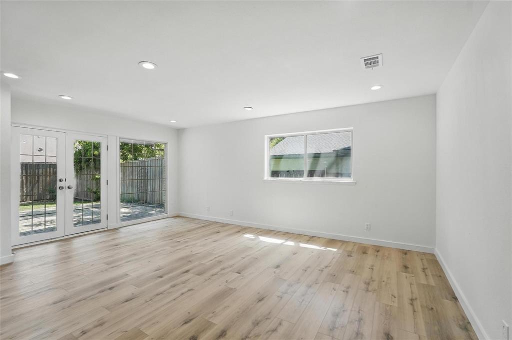 810 Greenhaven Drive, Richardson, TX 75080