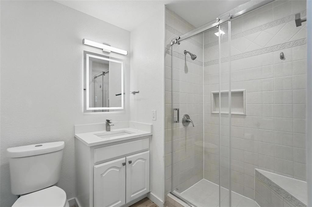 Updated Primary Bathroom