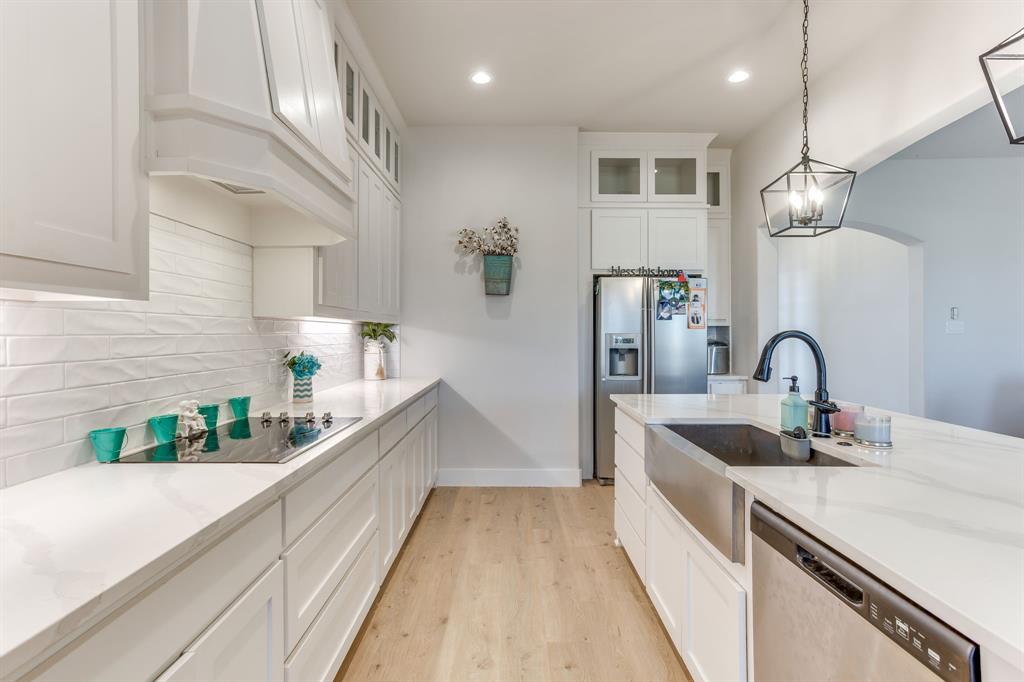 160 Rocky Top Ranch Lane, Reno, TX 76020