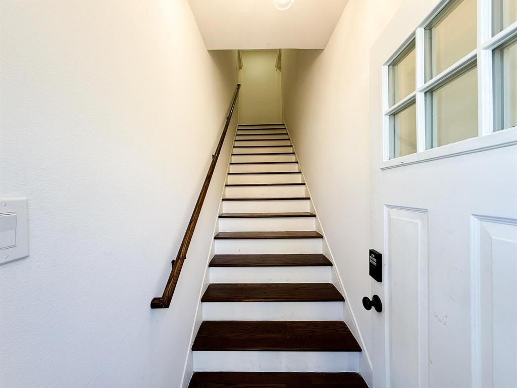 4114 Junius Street, #B, Dallas, TX 75246