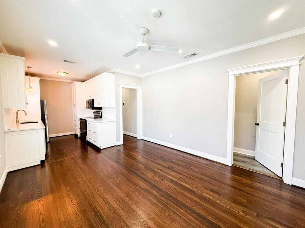 4114 Junius Street, #B, Dallas, TX 75246