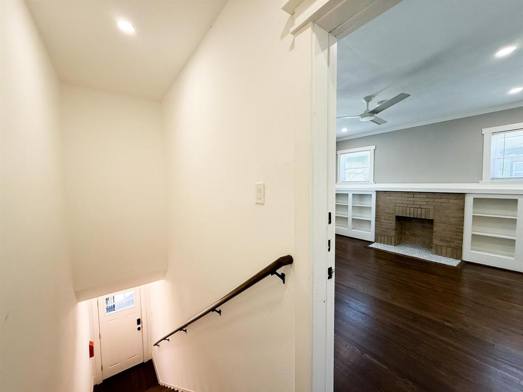 4114 Junius Street, #B, Dallas, TX 75246