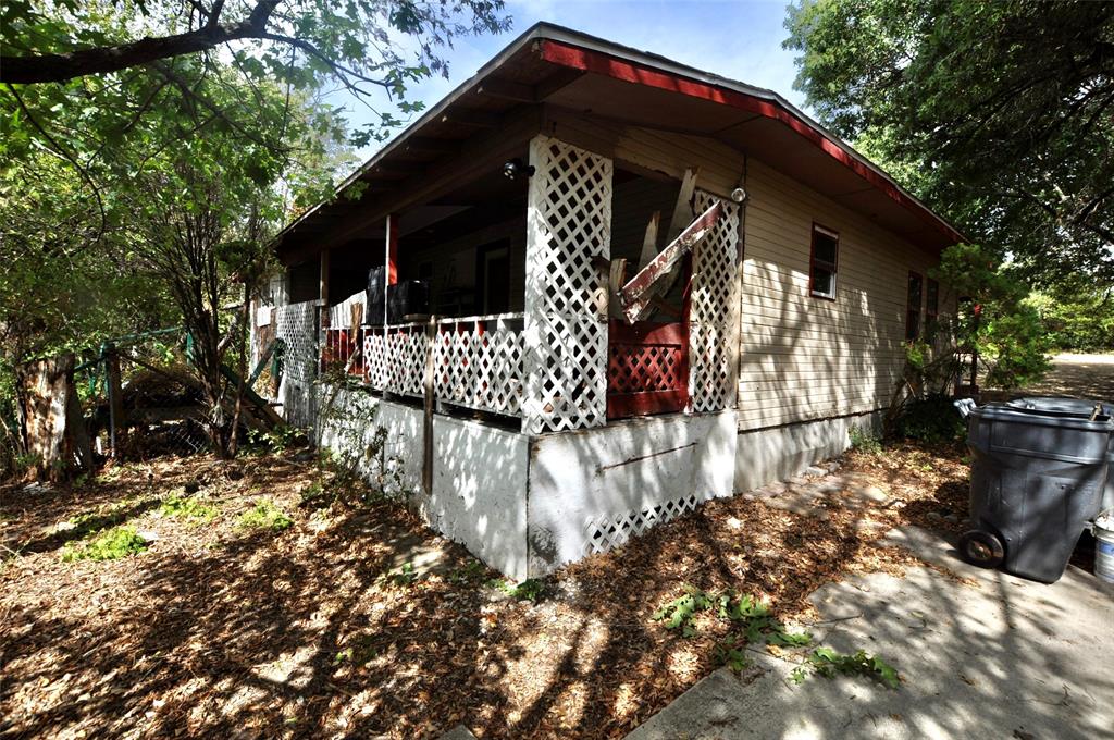 4324 S Cedar Circle Drive, Dallas, TX 75237