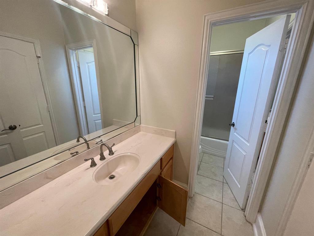 1294 Boyce Road, Waxahachie, TX 75165