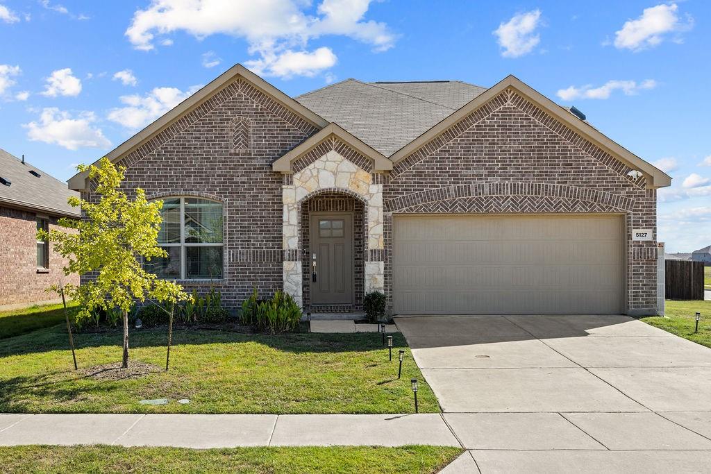 5127 Penrose Drive, Princeton, TX 75407