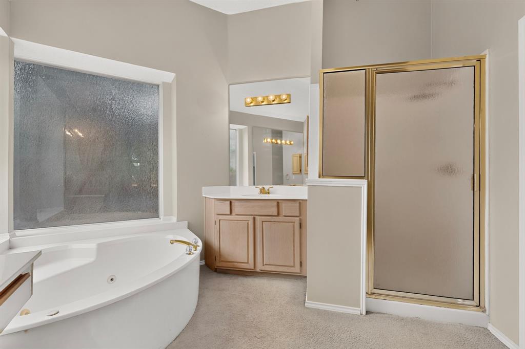 1239 Rivercrest Drive, Mesquite, TX 75181