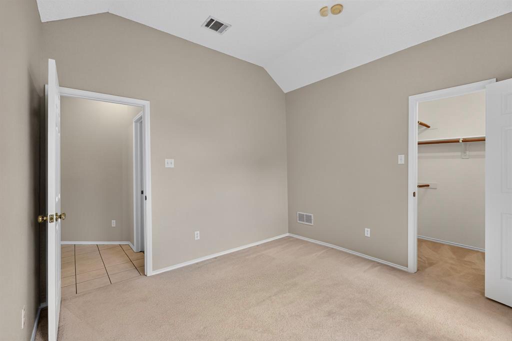 1239 Rivercrest Drive, Mesquite, TX 75181