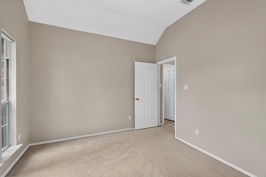 1239 Rivercrest Drive, Mesquite, TX 75181