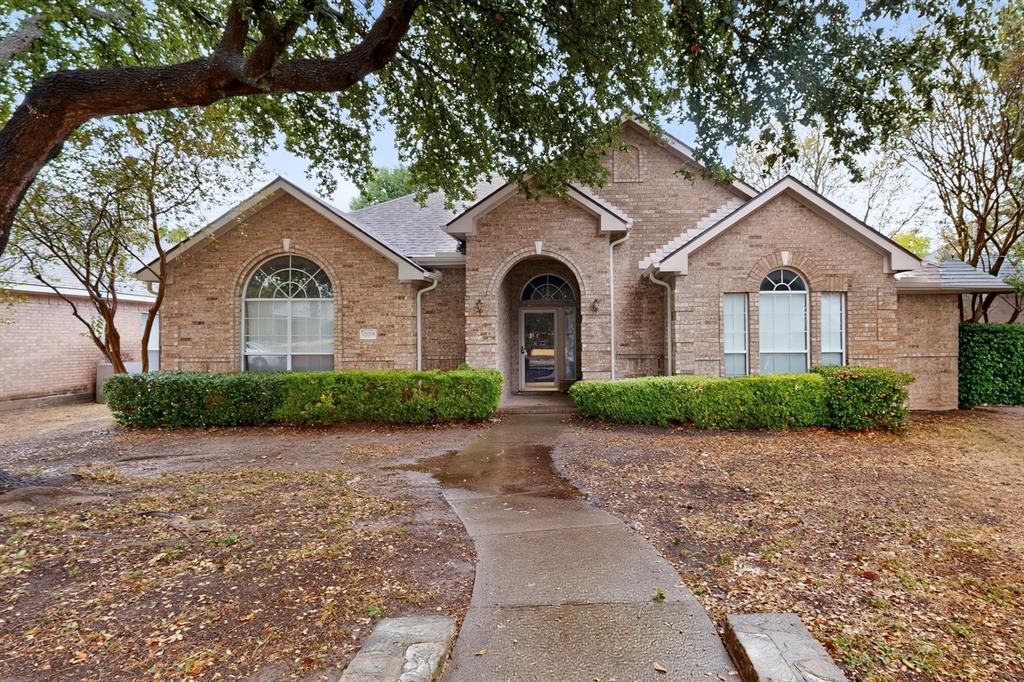 1239 Rivercrest Drive, Mesquite, TX 75181