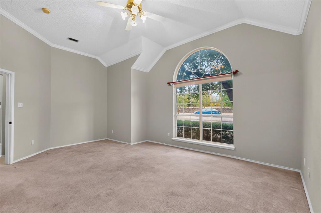 1239 Rivercrest Drive, Mesquite, TX 75181