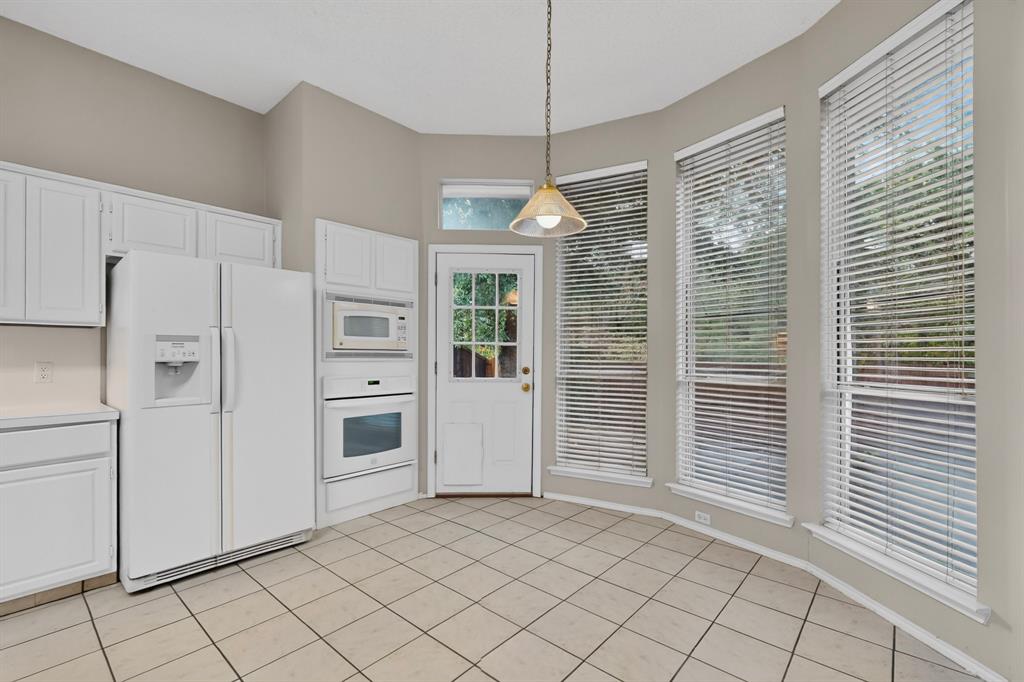1239 Rivercrest Drive, Mesquite, TX 75181