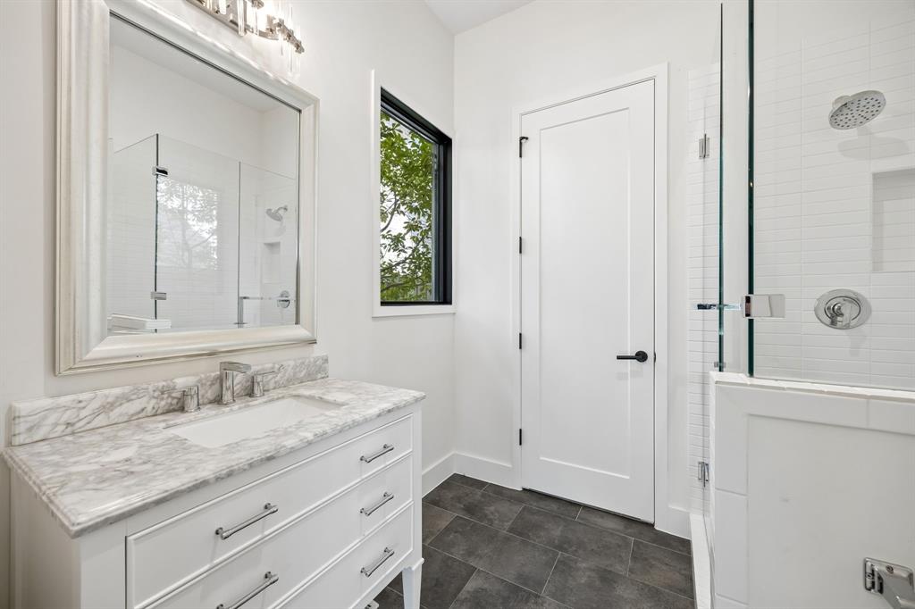 4437 Grassmere Ln - Tom Hughes Team 4437 Grassmere Ln - Tom Hughes Team