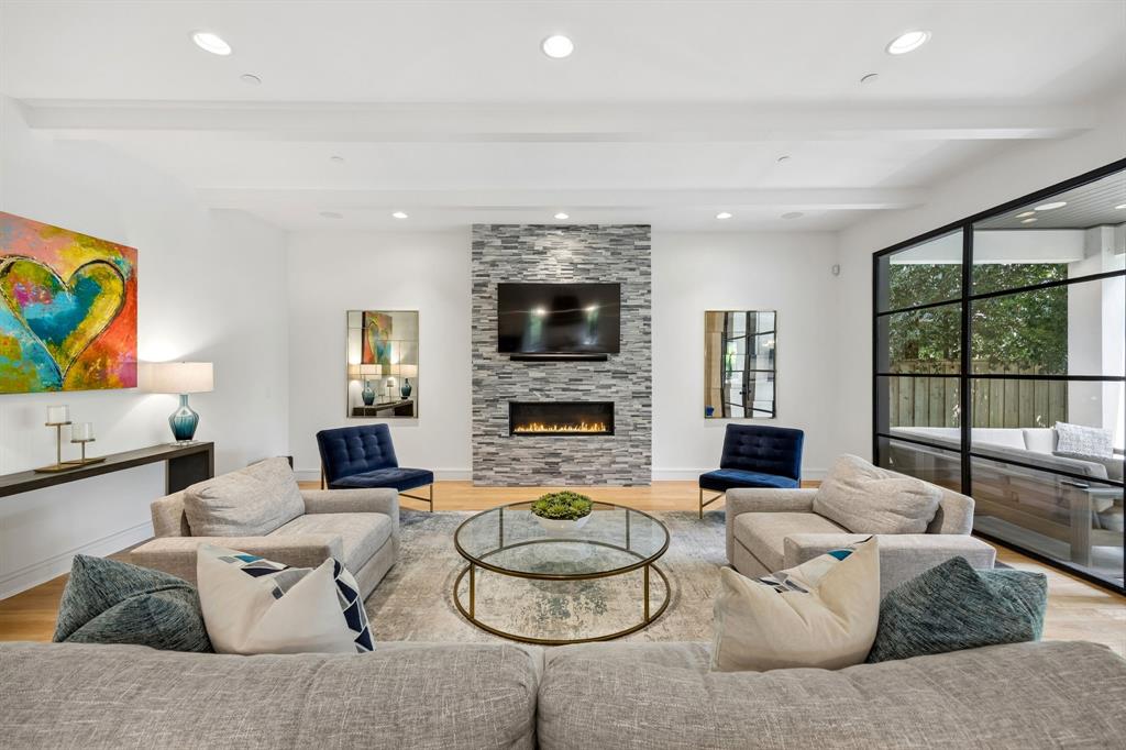 4437 Grassmere Ln - Tom Hughes Team