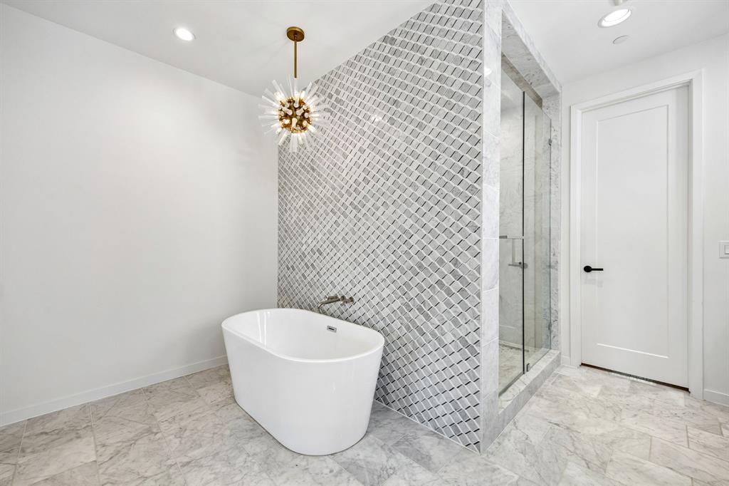 4437 Grassmere Ln - Tom Hughes Team