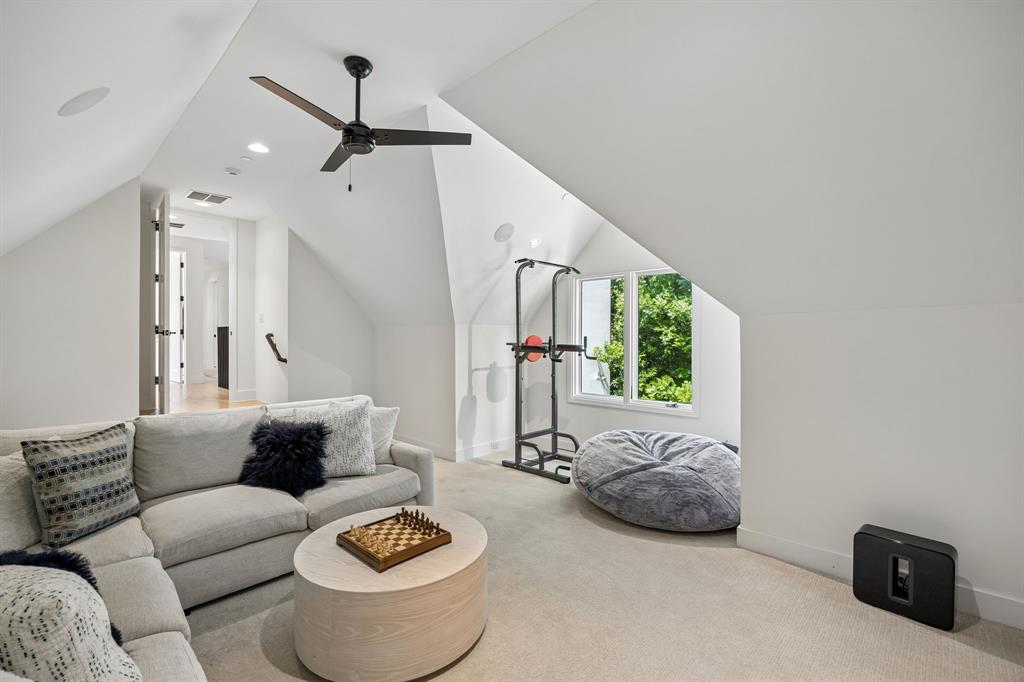 4437 Grassmere Ln - Tom Hughes Team