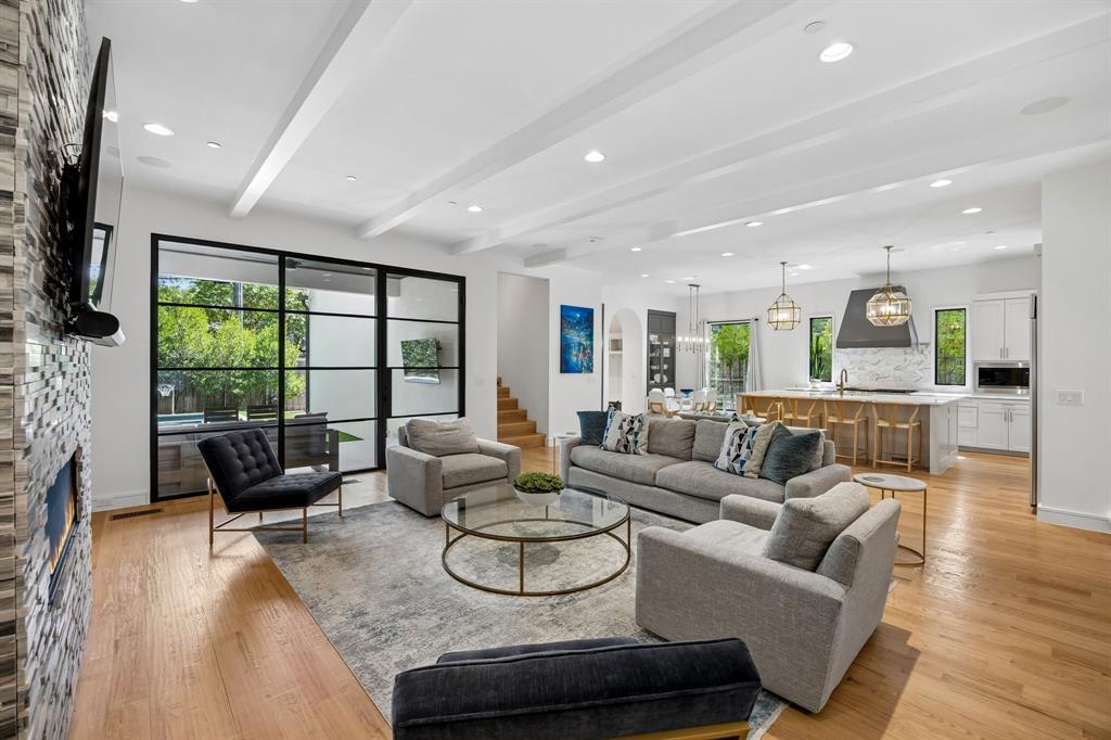 4437 Grassmere Ln - Tom Hughes Team