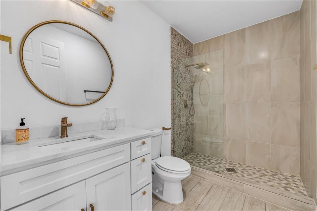 full bathroom down