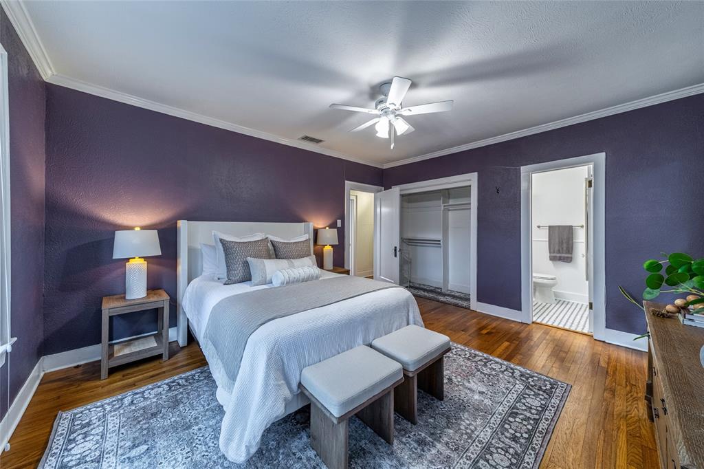 5322 Vanderbilt Ave.