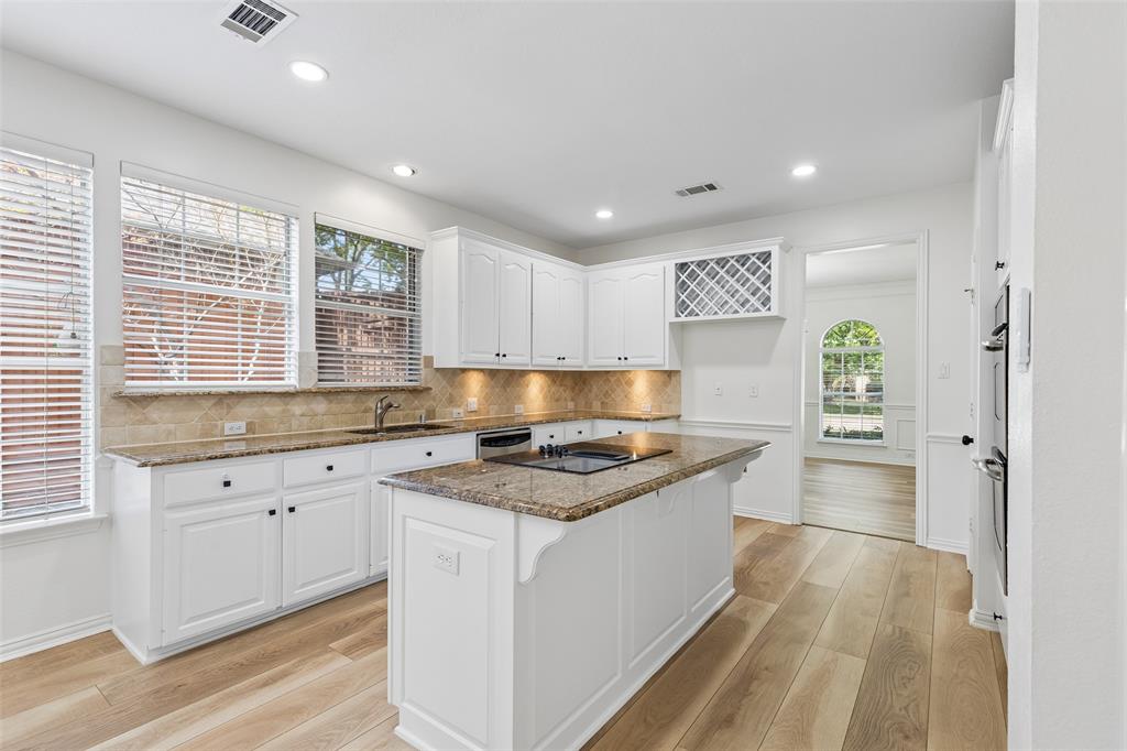 849 Shorewood Drive, Coppell, TX 75019
