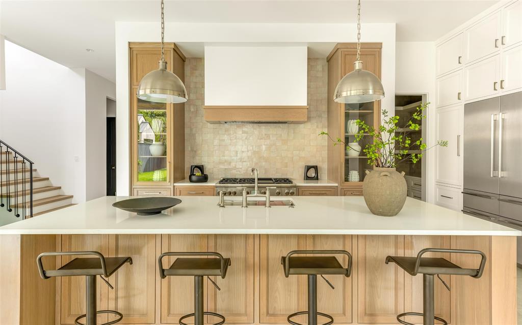 4718 W Amherst Avenue, Dallas, TX 75209