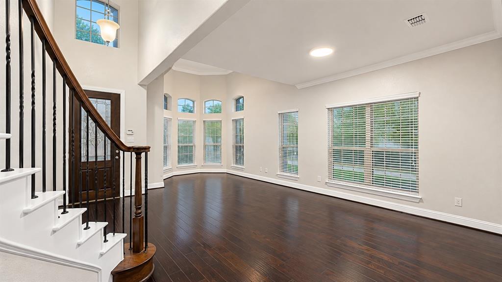 Office/Formal Dining