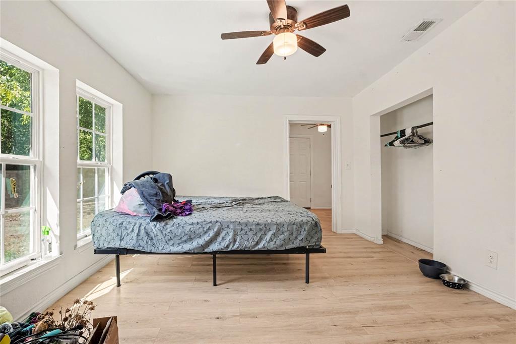 311 Wyatt Street, Waxahachie, TX 75165