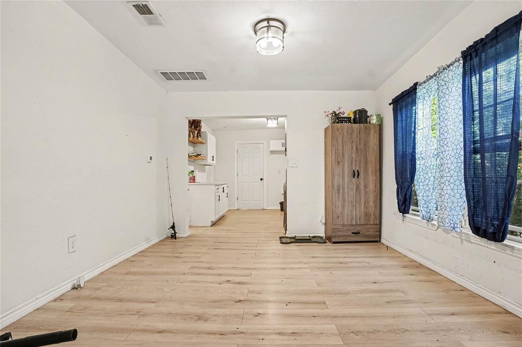 311 Wyatt Street, Waxahachie, TX 75165