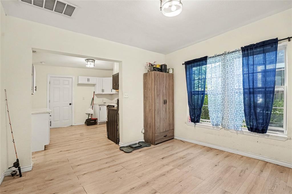 311 Wyatt Street, Waxahachie, TX 75165