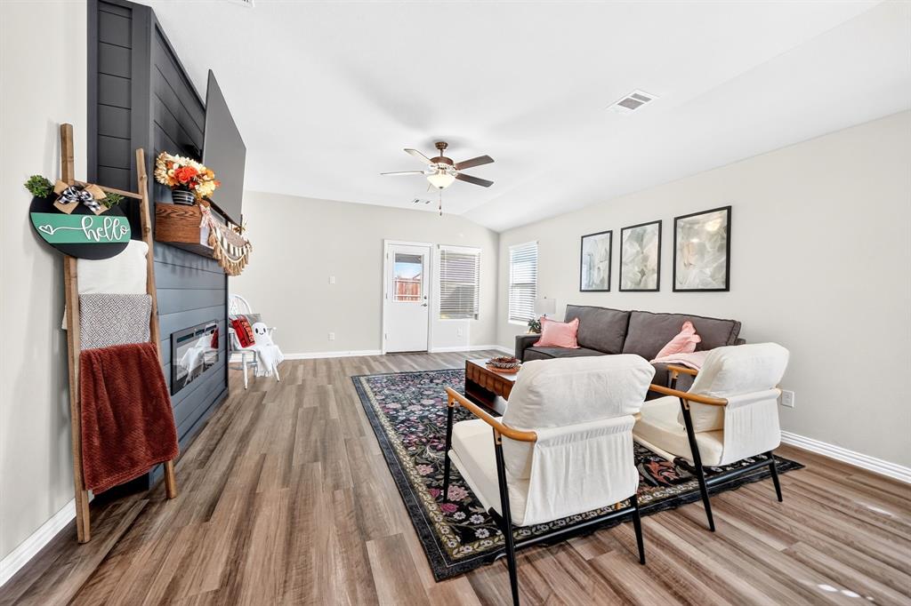 3258 Deckard Drive, Royse City, TX 75189