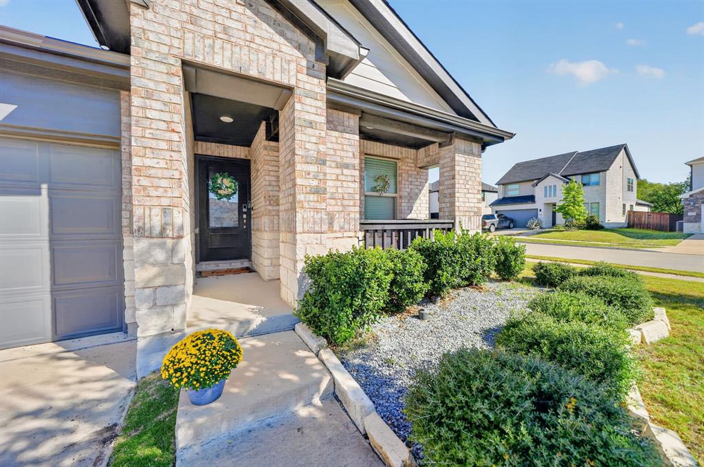 3258 Deckard Drive, Royse City, TX 75189